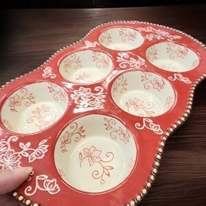 Temp-Tations By Tara Six Muffin Pan  Cranberry Floral Lace 12" x 8" Baker Pan
